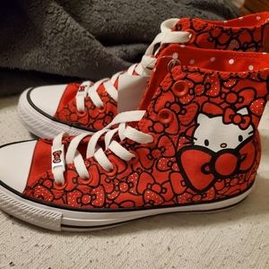 Hello Kitty Converse